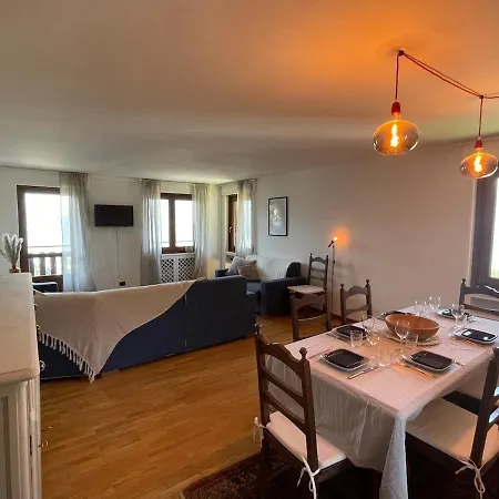 Solarium View Apartment *